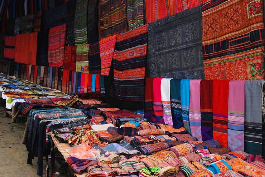 bac-ha-market-broderie