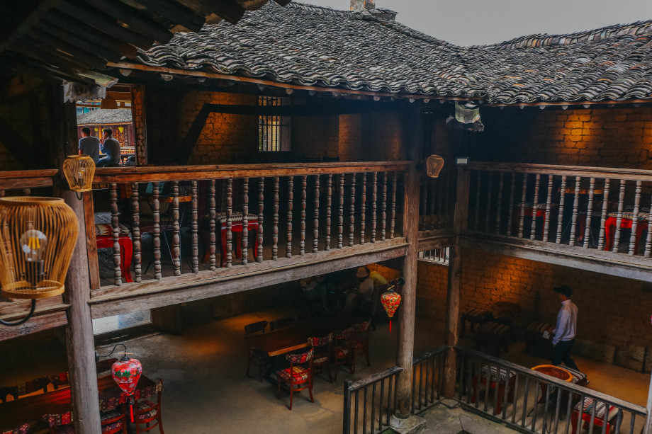 dong-van-ancient-town-pho-co-coffee