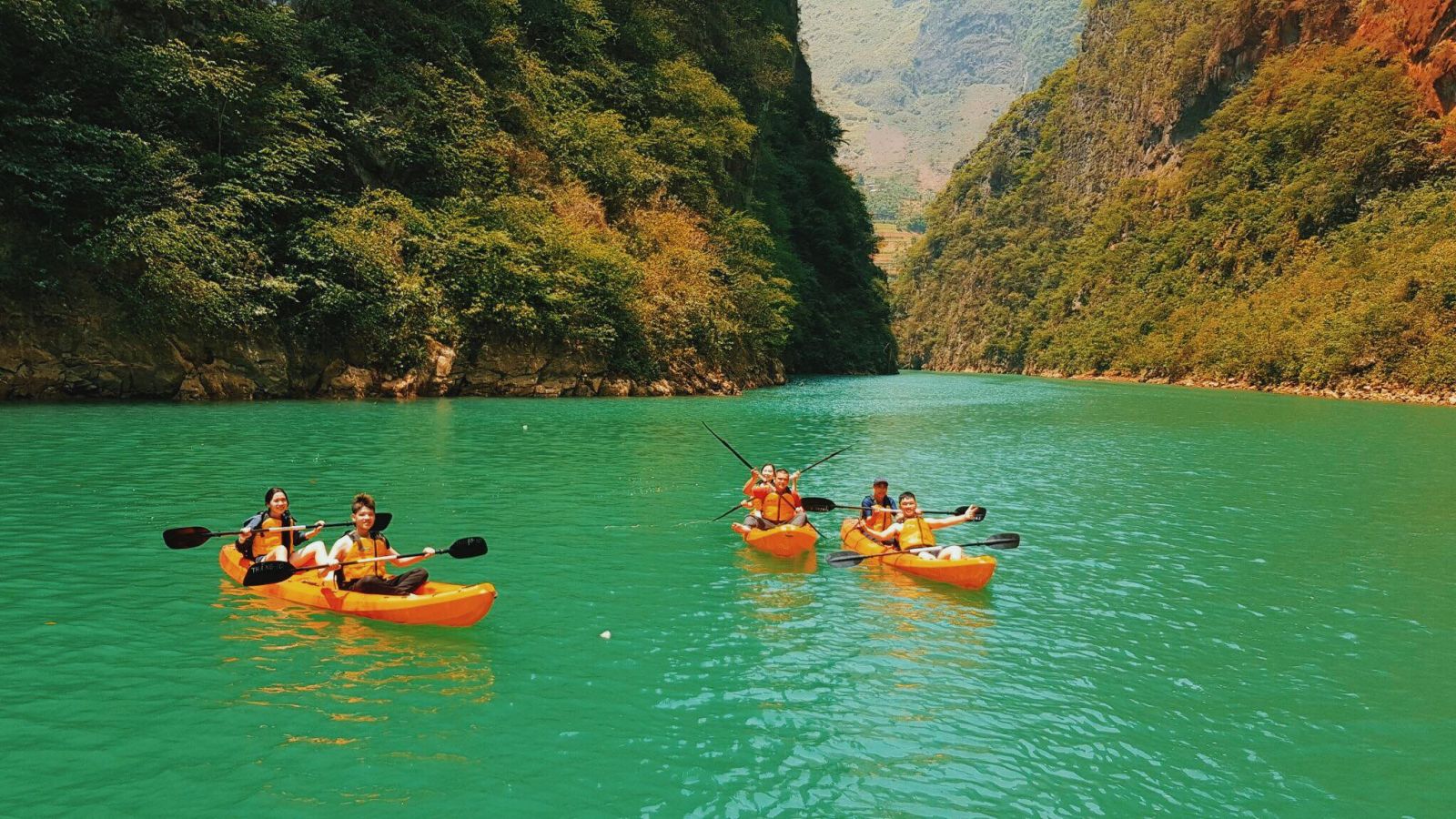 nho-que-river-ha-giang-boat-ride