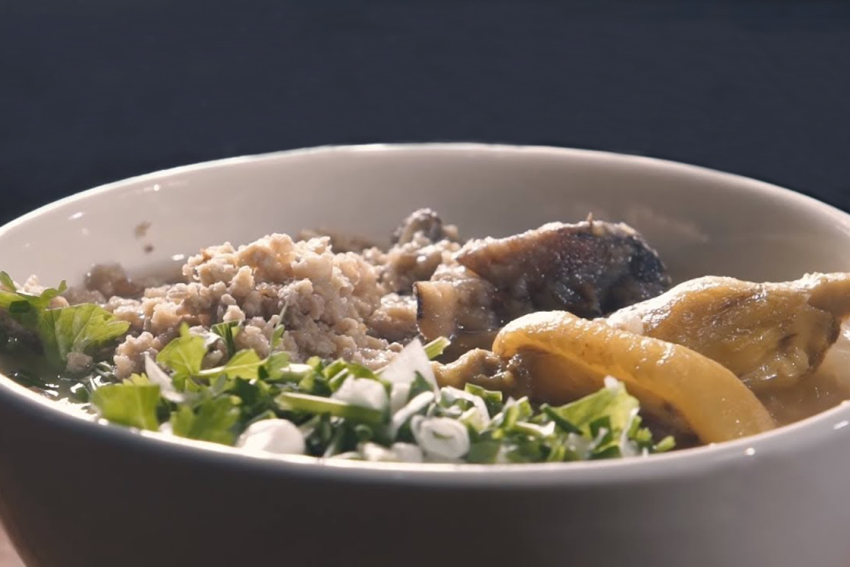 things-to-do-at-night-in-ha-giang-street-food